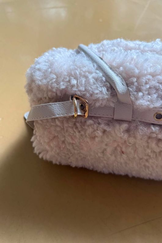 Hicks Shearling Barrel Bag Natural